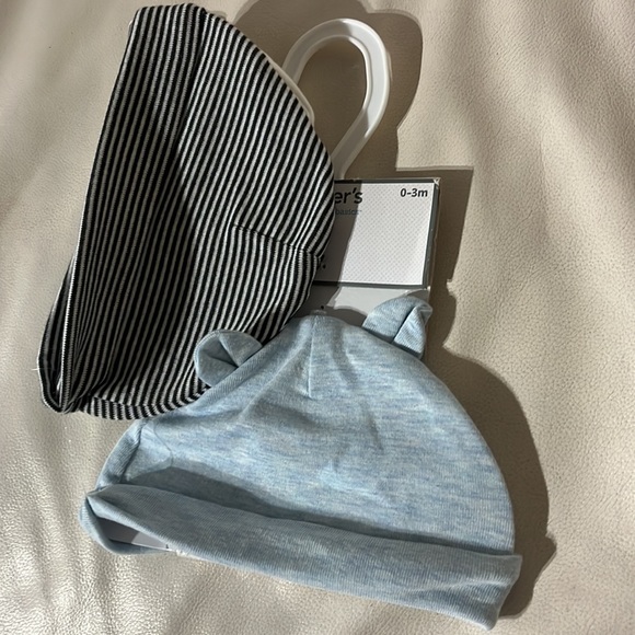 NWT Carters newborn 3 hats - Picture 5 of 5
